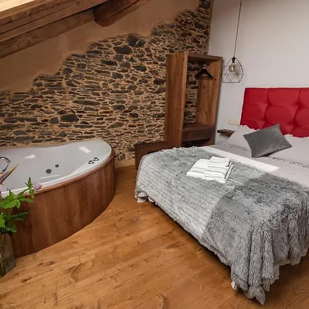 Rurales Casa Llongo 3*