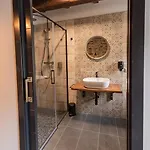 Rurales Casa Llongo Aparthotel Coana