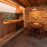 Aparthotel Rurales Casa Llongo