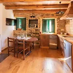 Rurales Casa Llongo Aparthotel
