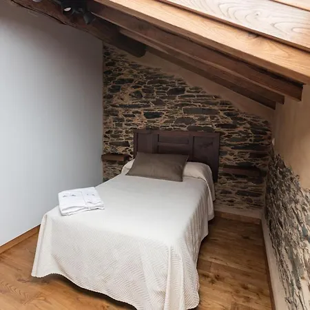 Aparthotel Rurales Casa Llongo