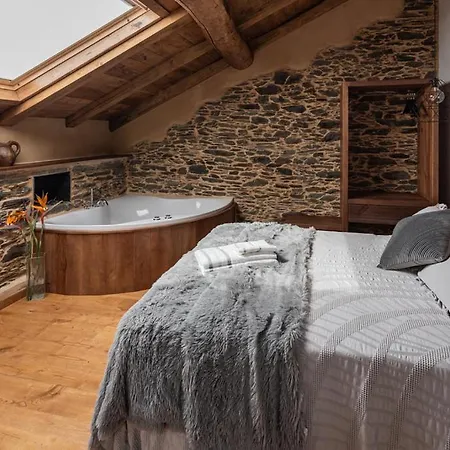 Apart-hotel Rurales Casa Llongo Coana