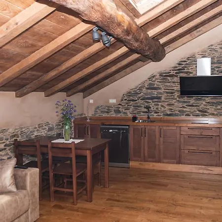 Rurales Casa Llongo Aparthotel Coana