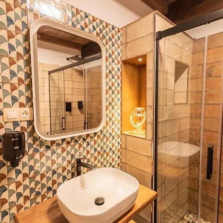 Apart-hotel Rurales Casa Llongo