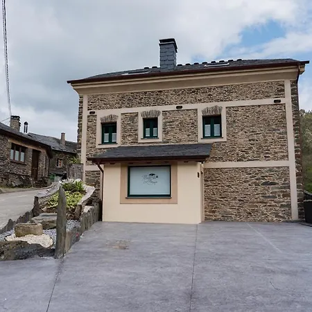 Aparthotel Rurales Casa Llongo *