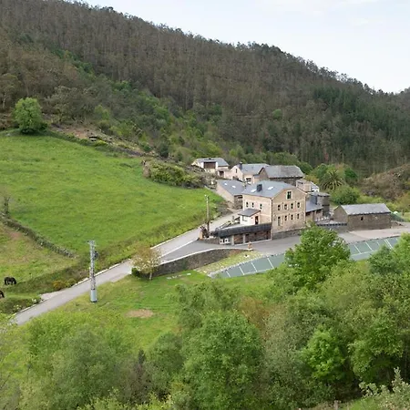 Rurales Casa Llongo Coana