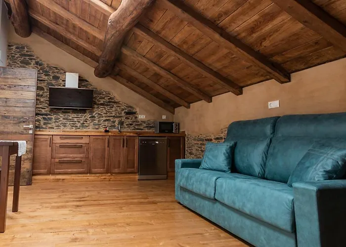 Rurales Casa Llongo Apartahotel Coana