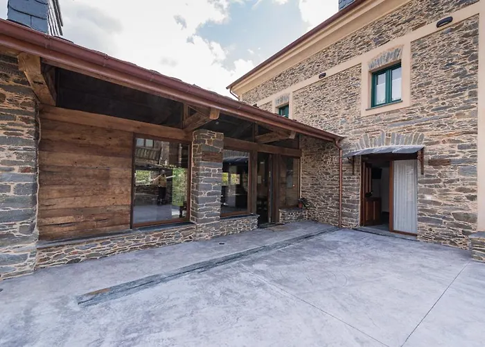 Rurales Casa Llongo 3*