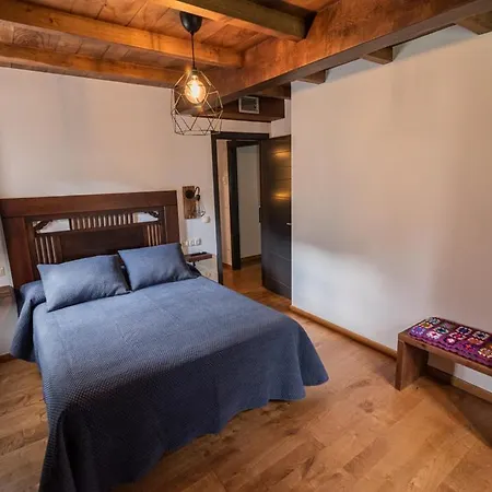 Rurales Casa Llongo Aparthotel Coana