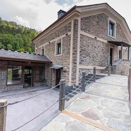 Rurales Casa Llongo *