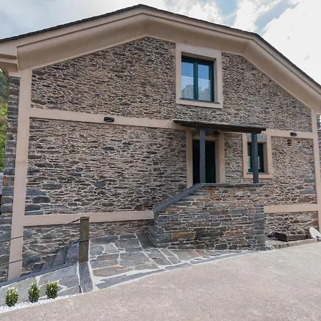 Aparthotel Rurales Casa Llongo