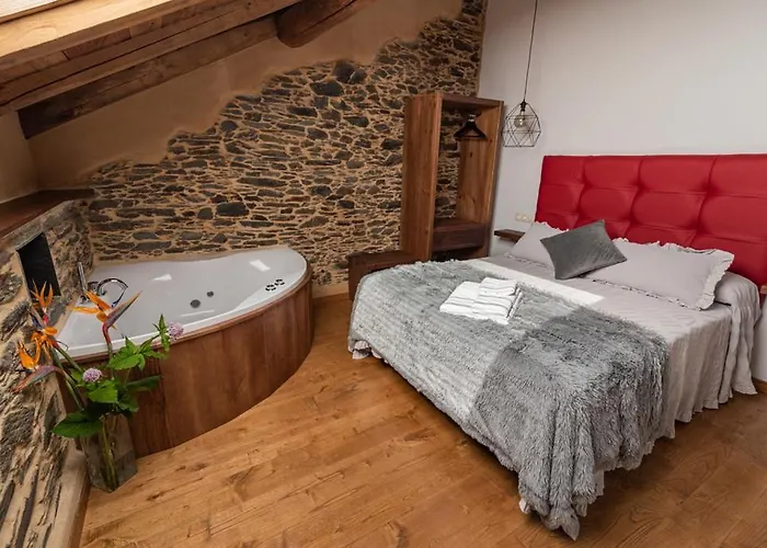 Rurales Casa Llongo 3*